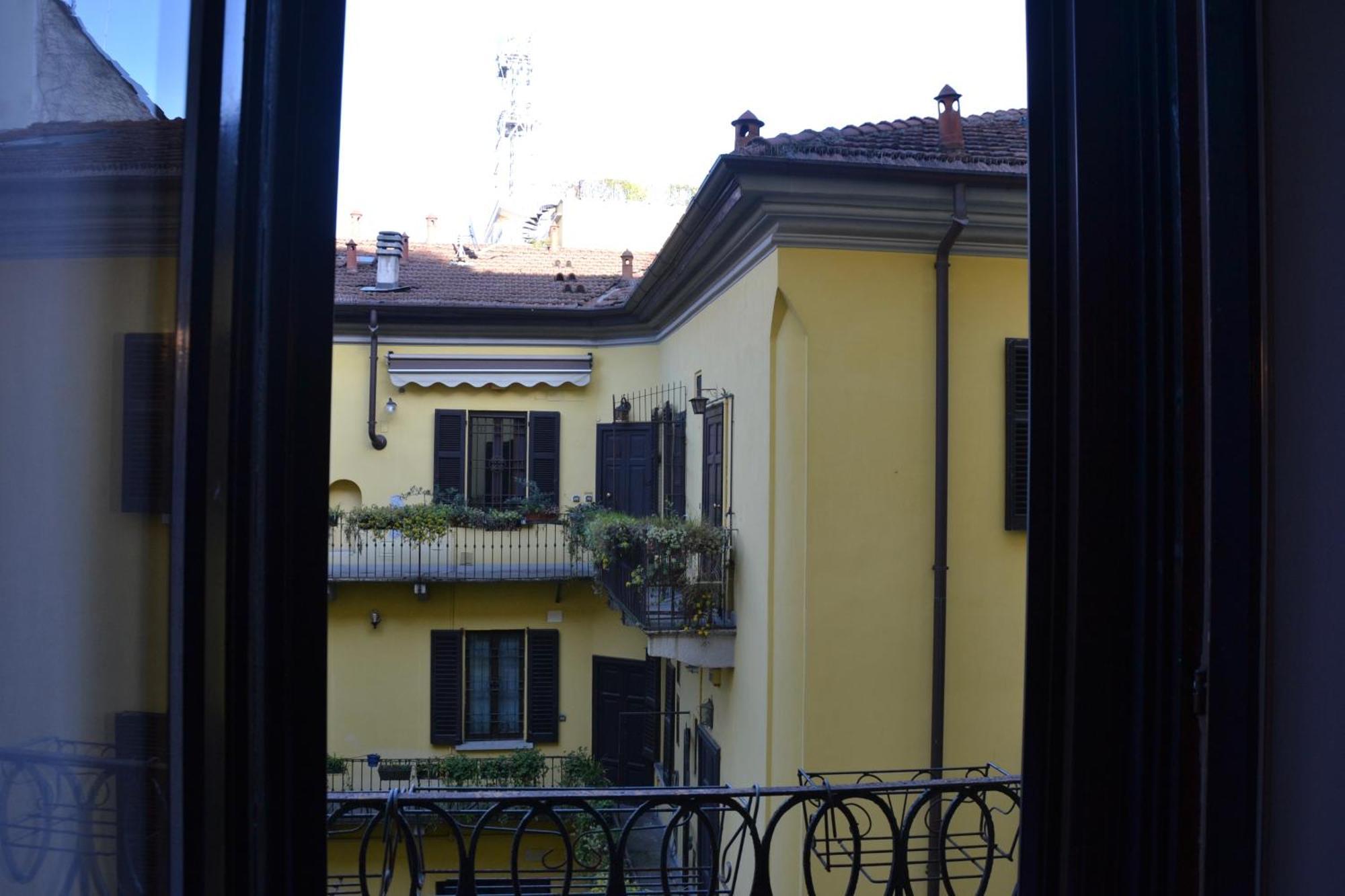 Bubi House Porta Romana Milán Exterior foto
